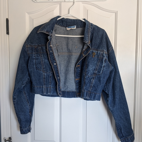 Vintage Cropped Denim Jacket - Picture 4 of 7